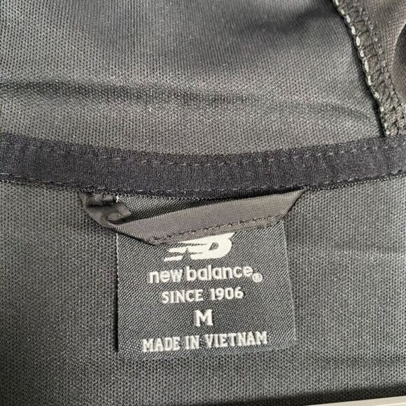 New Balance Mens Size M  1/4 Zip Water Resistant Soft Shell Hooded Jacket Gray - Picture 3 of 14